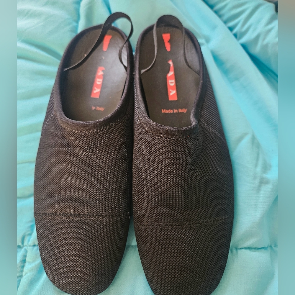 PRADA  VINTAGE FLATS - Picture 2 of 10
